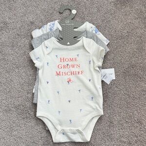 GAP Baby Bodysuit 3 piece Set